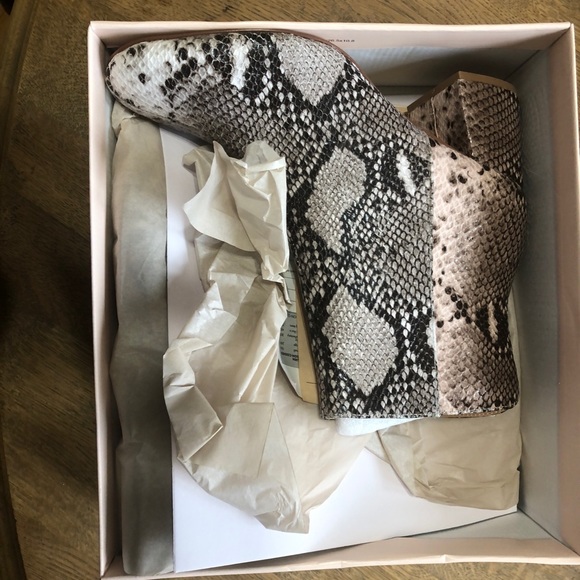 Snakeskin Chinese Laundry Booties - Picture 5 of 7